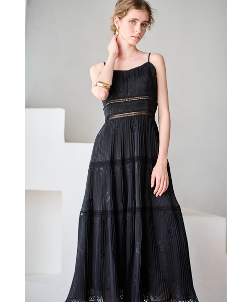 Estella.K ワンピース Dolce Vita Pleated Dress エンブロイダリー