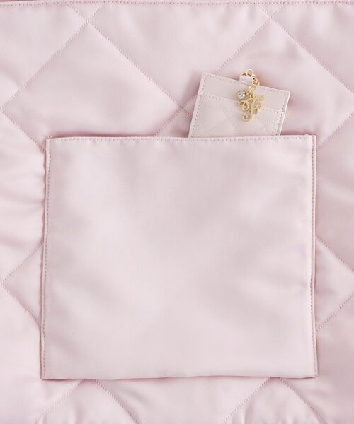 Maison de FLEUR（メゾンドフルール） トートバッグ キルティング