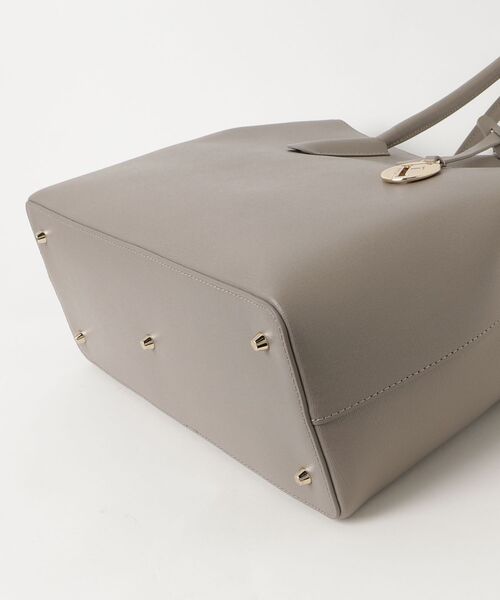 FURLA（フルラ） トートバッグ - ベージュ レディース : ZOZOTOWN