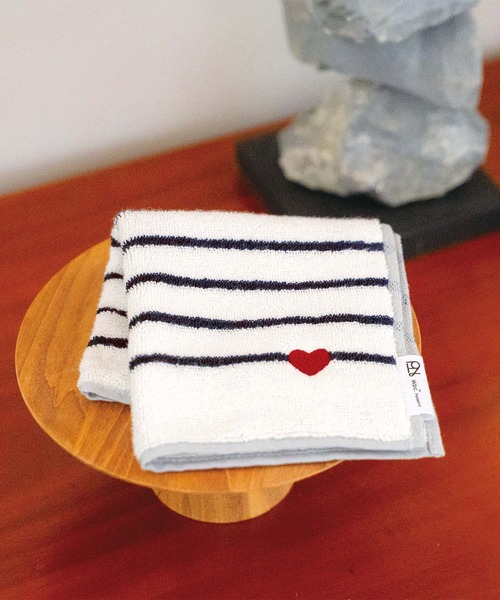 Wpc. ハンカチ Wpc. Patterns ハンカチ スタンダード 刺繍 ハート