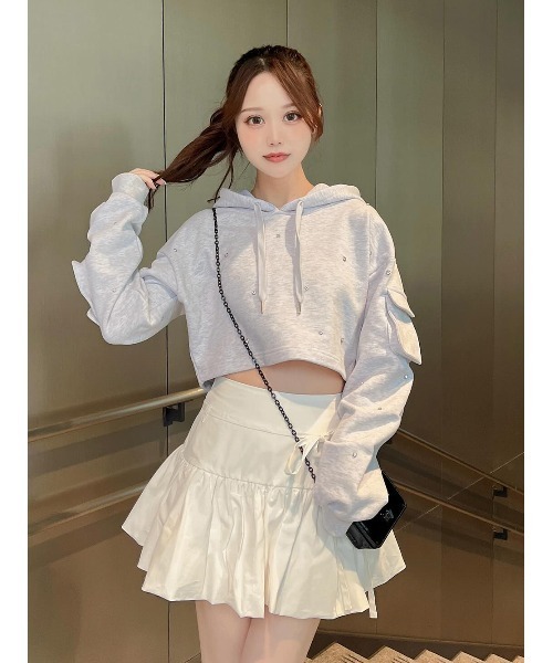 ☆新品未使用☆Darich ダーリッチ クロップドビジューフーディ ブラック ダーリッチ Darich クロップドビジューフーディ （ブラック