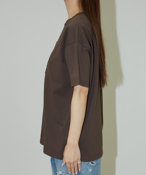 tシャツ MARY QUANT × PUBLUX/マリークワント スタッズ付き エンボス アートTシャツ　限定展開 レディース | PUBLUX | 16