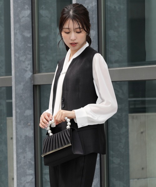 DRESS+（ドレスプラス） ベスト ジレ マニッシュに決まるノーカラー