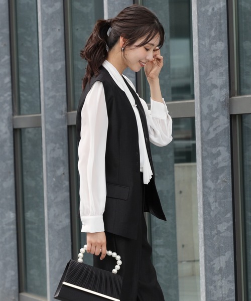 DRESS+（ドレスプラス） ベスト ジレ マニッシュに決まるノーカラー