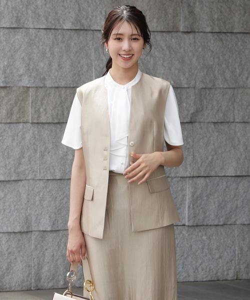 DRESS+（ドレスプラス） ベスト ジレ マニッシュに決まるノーカラー