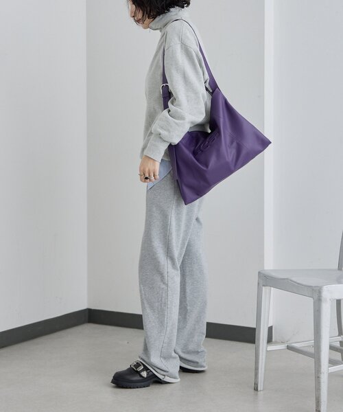 ear PAPILLONNER（イア パピヨネ） ショルダーバッグ バッグ 「本革