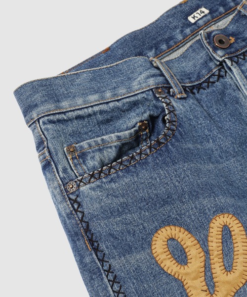 ジーンズ Hand-Embroidered Denim Pants メンズの画像