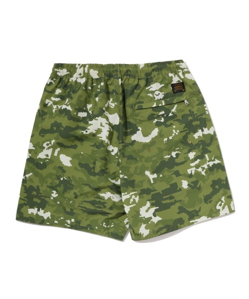 パンツ MULTI PIXEL CAMO RELAXED FIT BEACH SHORTS メンズの画像
