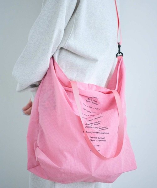 I am I in fact...（アイアムアイインファクト） トートバッグ ID BAG 