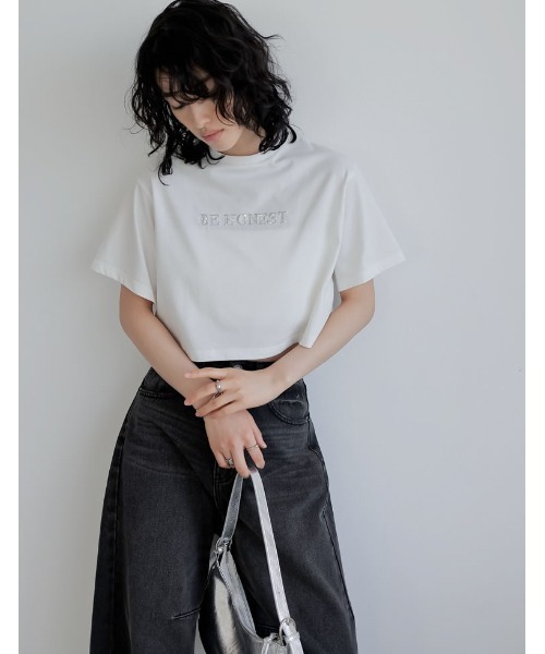 美品 CELINE スパンコールロゴTシャツ ストレッチ素材 BPF01_220_2207-53043_0100?$