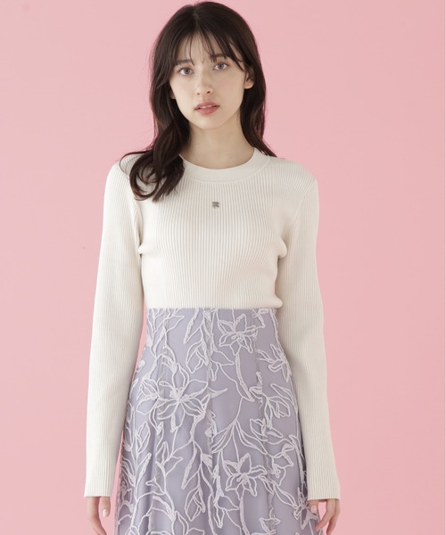 ジルバイジルスチュアート　長袖リブデザインロゴプレートニット　ブラック ジルバイジルスチュアート JILL by JILLSTUART 長袖リブデザイン