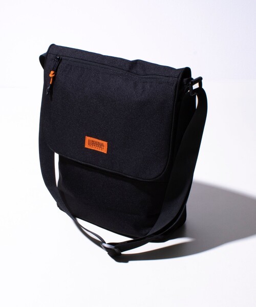 [美品] UNIVERSAL OVERALL ショルダーバック UNIVERSAL OVERALL ショルダーバッグ 「UNIVERSAL OVERALL