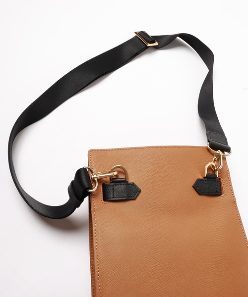 CULLNI（クルニ） ハンドバッグ Clasp lock Belt Hand Bag : ZOZOTOWN