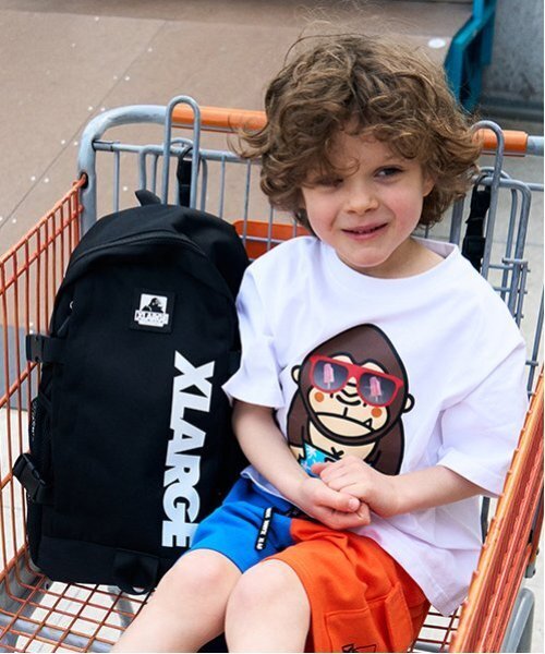 XLARGE KIDS（エクストララージ キッズ） リュック ベルトつきバック