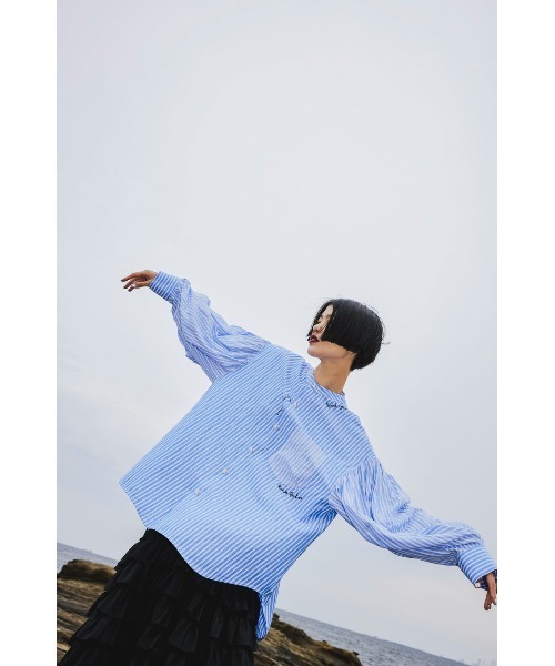 ブラウス シャツ SQUARE GATHER SLEEVE SHIRT レディースの画像