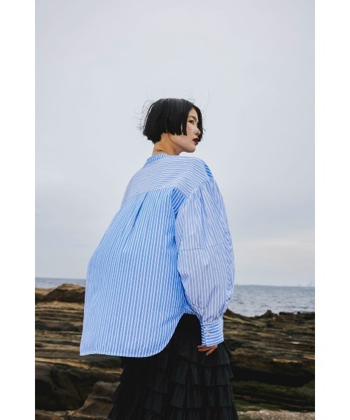 ブラウス シャツ SQUARE GATHER SLEEVE SHIRT レディースの画像