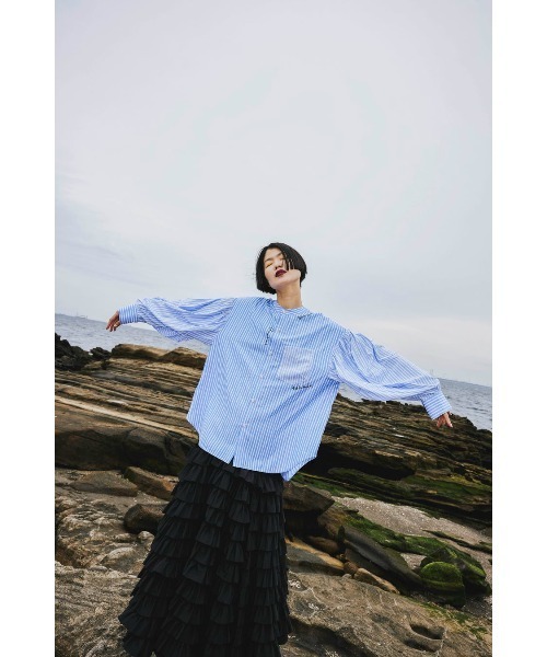 ブラウス シャツ SQUARE GATHER SLEEVE SHIRT レディースの画像
