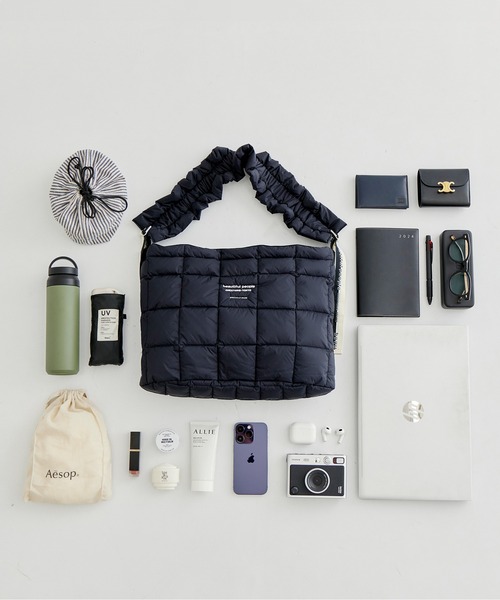 beautiful people（ビューティフルピープル） ショルダーバッグ「TAION