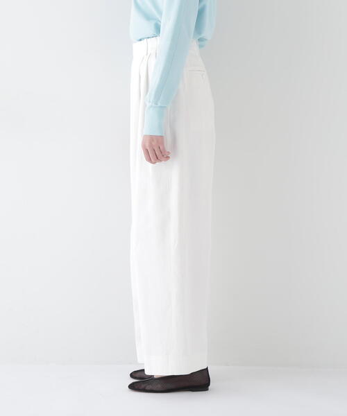「human woman」 デニムパンツ SMALL ホワイト レディース