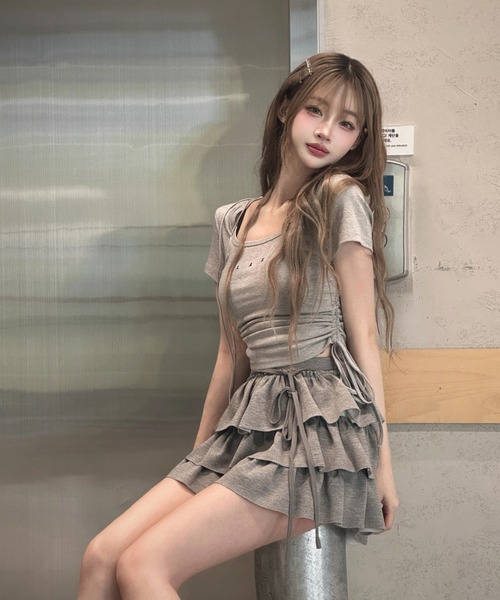 Lae tシャツ サイドシャーリングトップス レディース メンズ