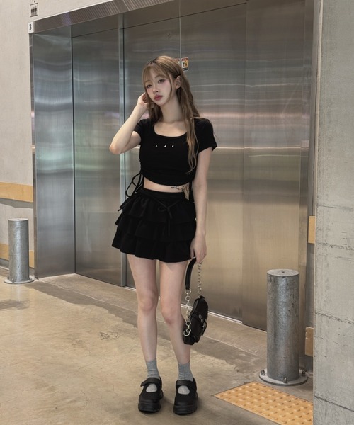 Lae tシャツ サイドシャーリングトップス レディース メンズ