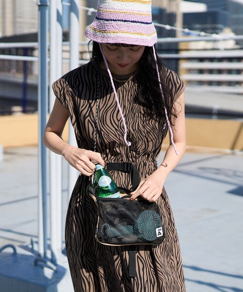 「POLeR」 ショルダーバッグ ONE SIZE ベージュ メンズ_画像8