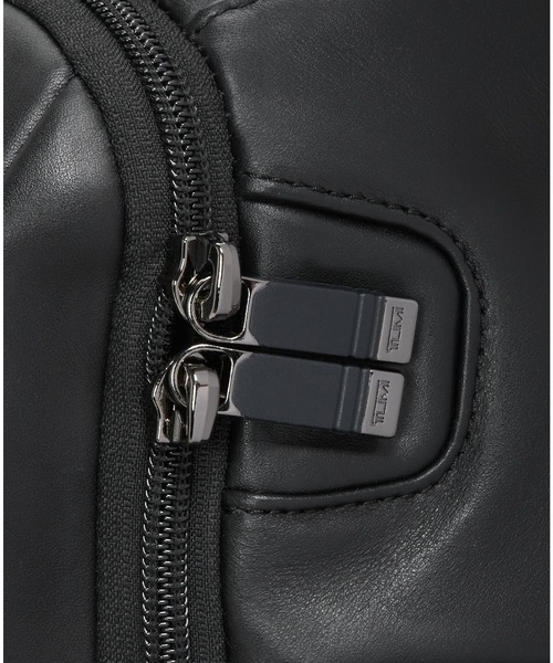 ビジネスバッグ TUMI ALPHA（アルファ） ラージ・17インチ・ブリーフケース（A4/PC17インチまで対応） メンズの画像