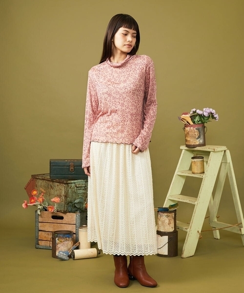Jocomomola（ホコモモラ） tシャツ 「日本製」Difuminado フラワー