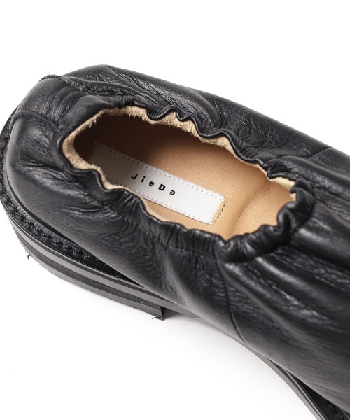 スリッポン SLIP ON LEATHER SHOES メンズの画像