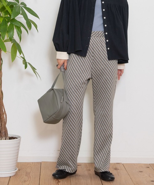 POU DOU DOU（プードゥドゥ） パンツ ジャガード裾フレアパンツ