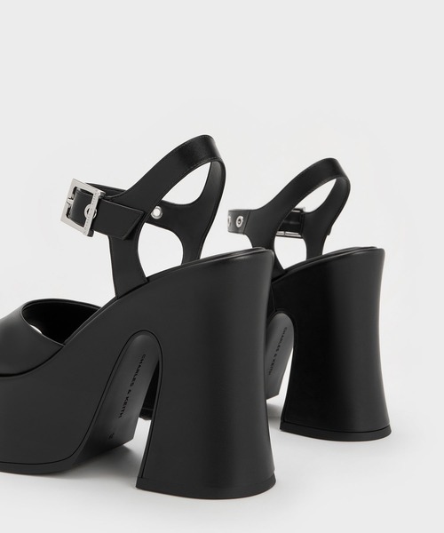 CHARLES ＆ KEITH サンダル Jocelyn ジョスリン グロメット