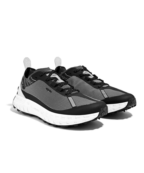 スニーカー norda ノルダ - 001 トレイルランニングシューズ Core Black メンズ レディースの画像