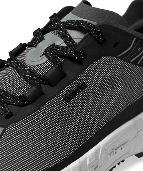 スニーカー norda ノルダ - 001 トレイルランニングシューズ Core Black メンズ レディースの画像