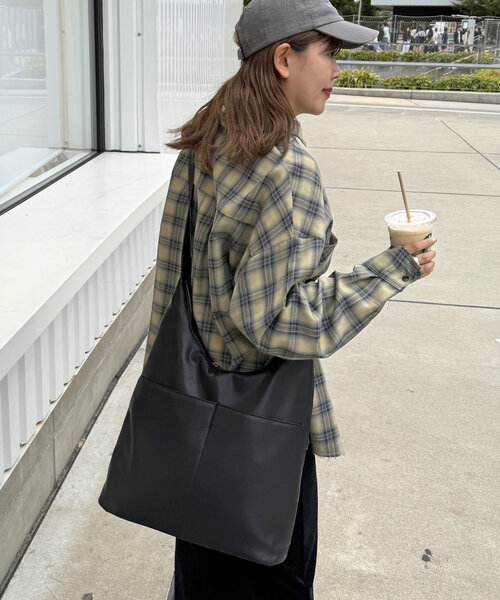 Discoat（ディスコート） トートバッグ ベルトハンドルビッグホーボー