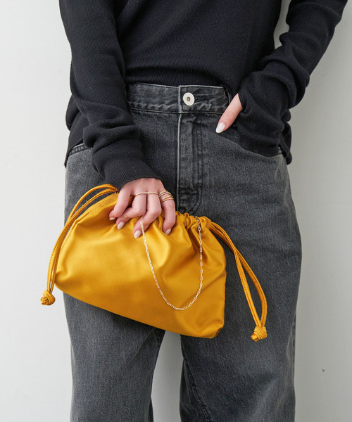 Deuxieme Classe ハンドバッグ CELERI SATIN MINI POUCH