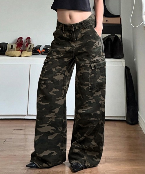 レディース デニム カーゴパンツ カモフラージュ 迷彩柄 ルーズ シルエット ジーンズ デニム デニムパンツ 「 MEMECLE / メメクル 」迷彩柄