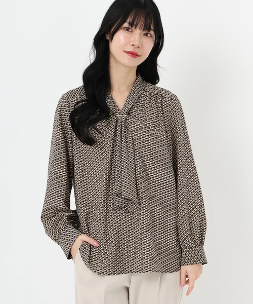 allureville アルアバイル ボーダージオメトリックボウタイブラウス
