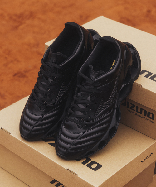 ミズノ　モレリアウェーブ（黒） MIZUNO スニーカー 「MIZUNO / ミズノ」ウェーブ プロフェシー