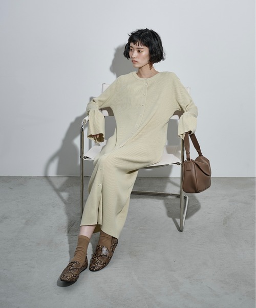 square shoulder yonfa ヨンファ　スクエア　ショルダー THE Yon ショルダーバッグ バッグ フラップスクエアショルダーバッグ