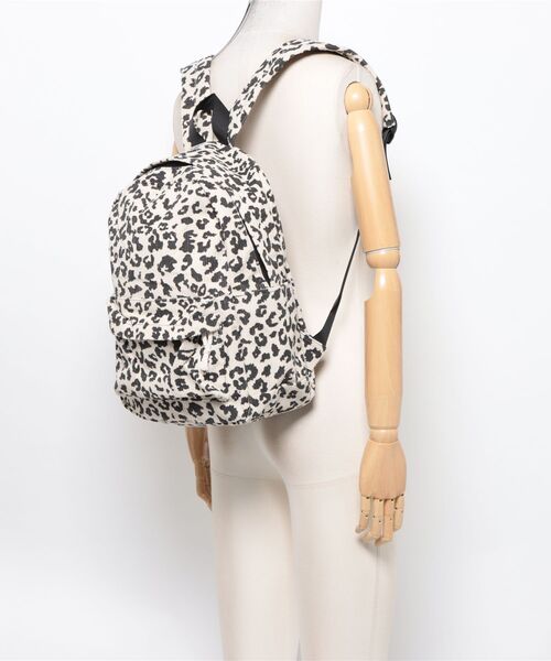 florist（フローリスト） デイバック リュック 「A4収納可・軽い