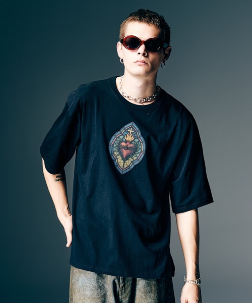 glamb（グラム） tシャツ Stained Glass T-Shirt II / ステンドグラスT