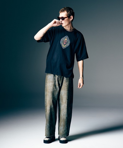 glamb（グラム） tシャツ Stained Glass T-Shirt II / ステンドグラスT