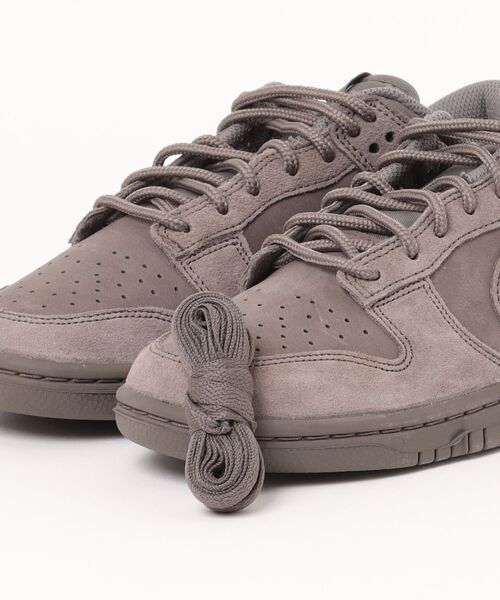 NIKE（ナイキ） スニーカー DUNK LOW RETRO SE ダンク LOW レトロ SE