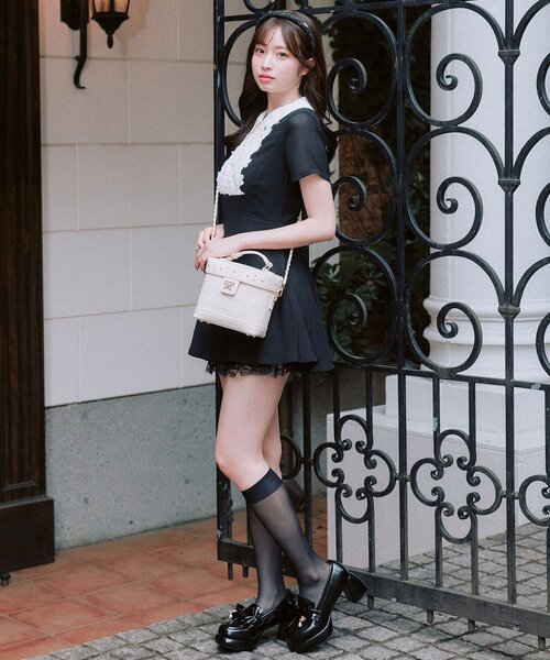 Aimerianejoie ショルダーバッグ バッグ Aimerianejoieスタッズ