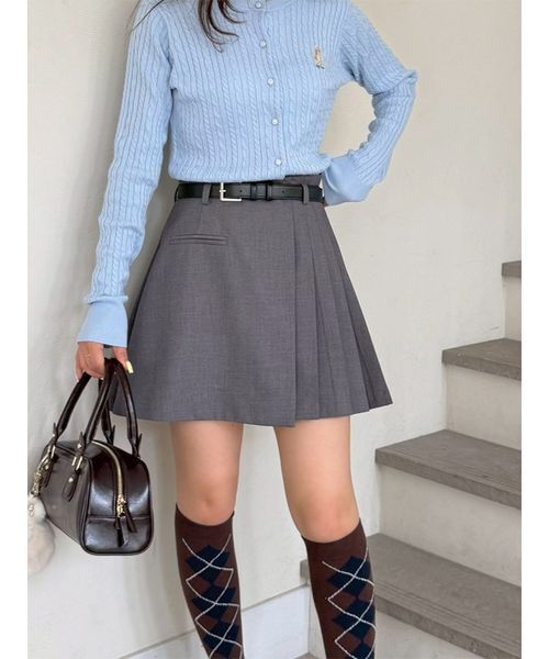 LILY BROWN（リリーブラウン） パンツ ベルト付きラッププリーツスカ