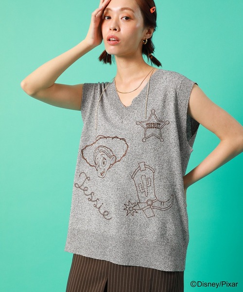 キャラクター 刺繍ニットベスト グレー Disney（ディズニー） ベスト ジレ TOY STORY / 刺繍Vネックニット