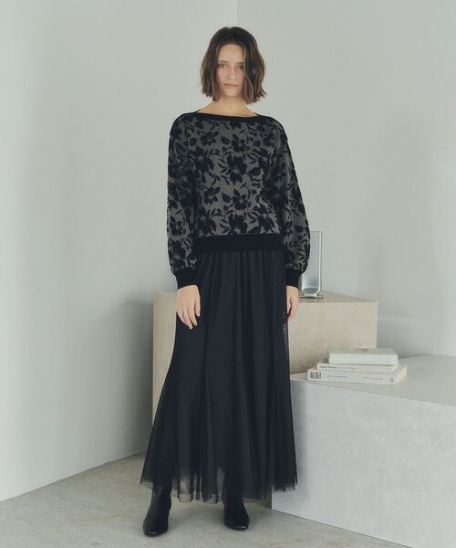 YECCA VECCA（イェッカヴェッカ） ニット セーター フラワー柄ふくれ