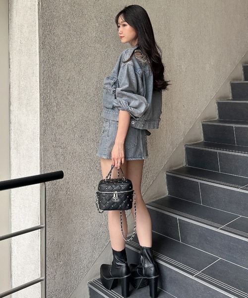 【♡♡Radyᒼᑋªⁿ♥︎♡♡】キルティングストーンショルダーBAG GYDA（ジェイダ） ショルダーバッグ バッグ 「ZOZO限定！！」ライン