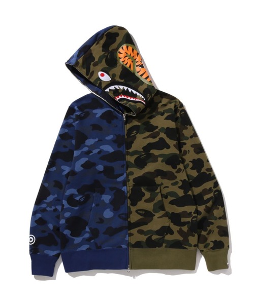 A BATHING APE（アベイシングエイプ） パーカー SPLIT CAMO SHARK FULL