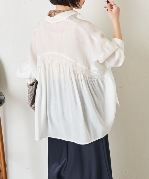 ブラウス シャツ 「ドライタッチ/通気性」バックシャーリングシャツ レディースの画像